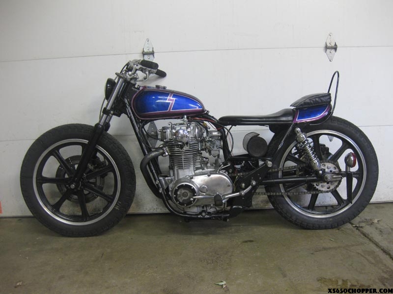 Justins purple xs650 bobber