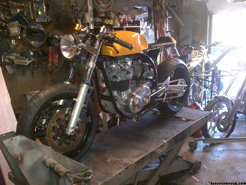 Norton Featherbed XS650 Cafe Racer