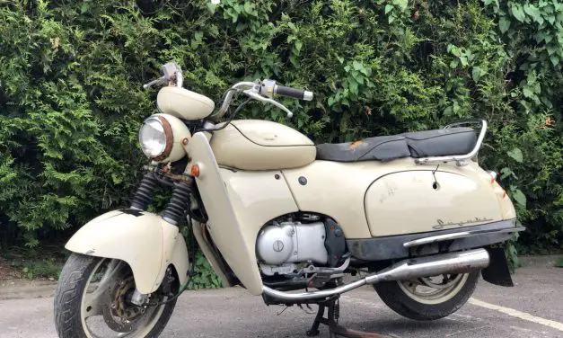 7 Things We Love About This Unknown Retro Motorcycle
