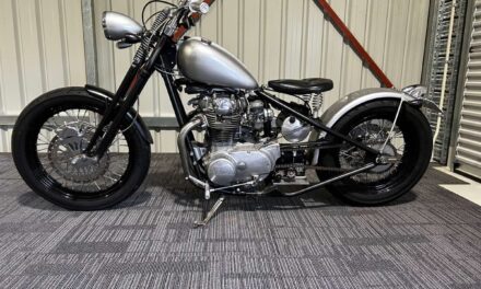 XS1: A Minimalist Bobber Built on Classic Lines